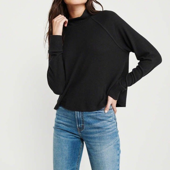 Abercrombie \u0026 Fitch | Tops 